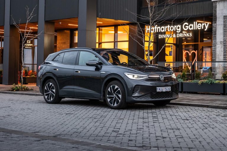 Þú færð Volkswagen rafbíla á langtímaleigu hjá Höldi - Bílaleigu Akureyrar